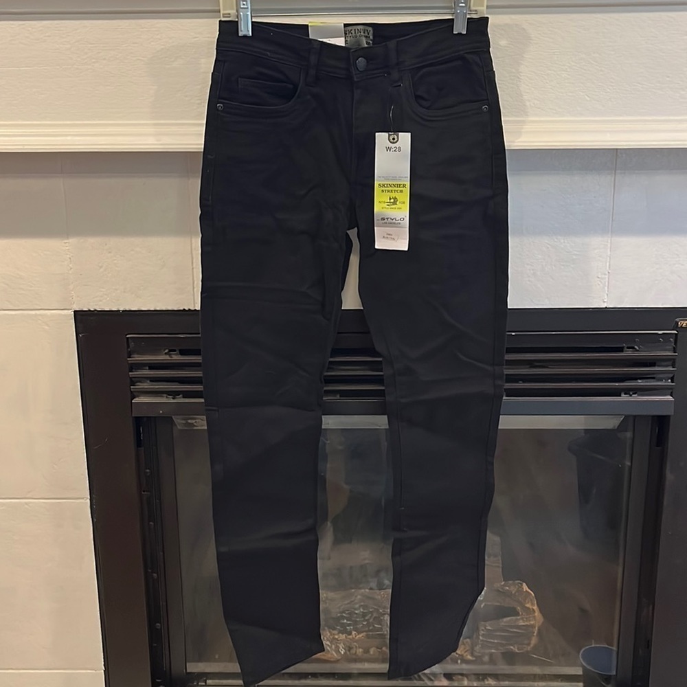 Stylo skinny jeans. Skinner stretch. 28” waist. 29” inseam. 26D